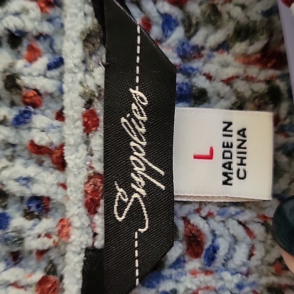 Sweater - Picture 3 of 3